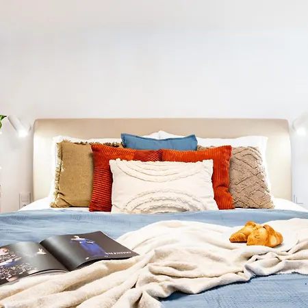 Days - One Bedroom With Loft Bed And 250 Mbps Wifi In Vinohrady *